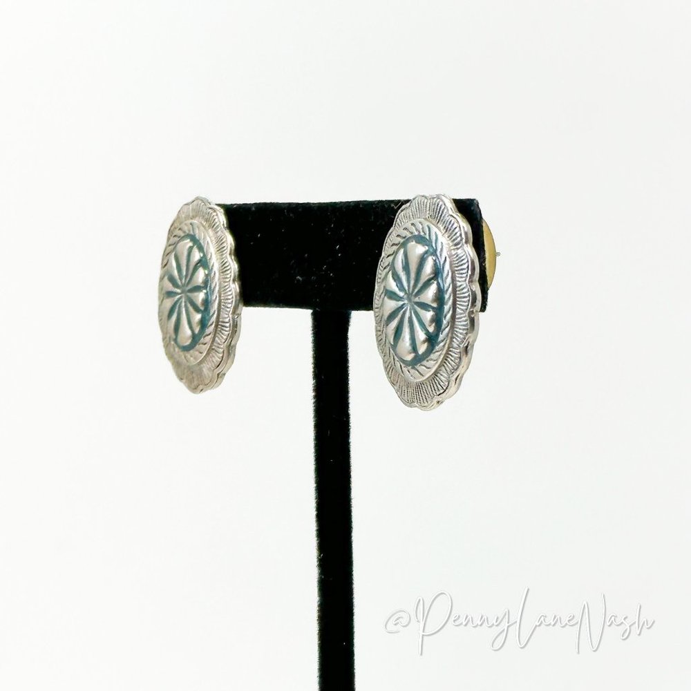 Vintage Silver Tribal Plate/Buckle Push Back Earrings - Picture 7 of 7